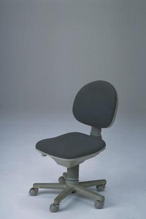 アウターは宅配クリーニングに任せよう